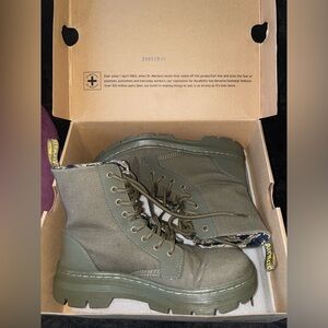 Dr Martens